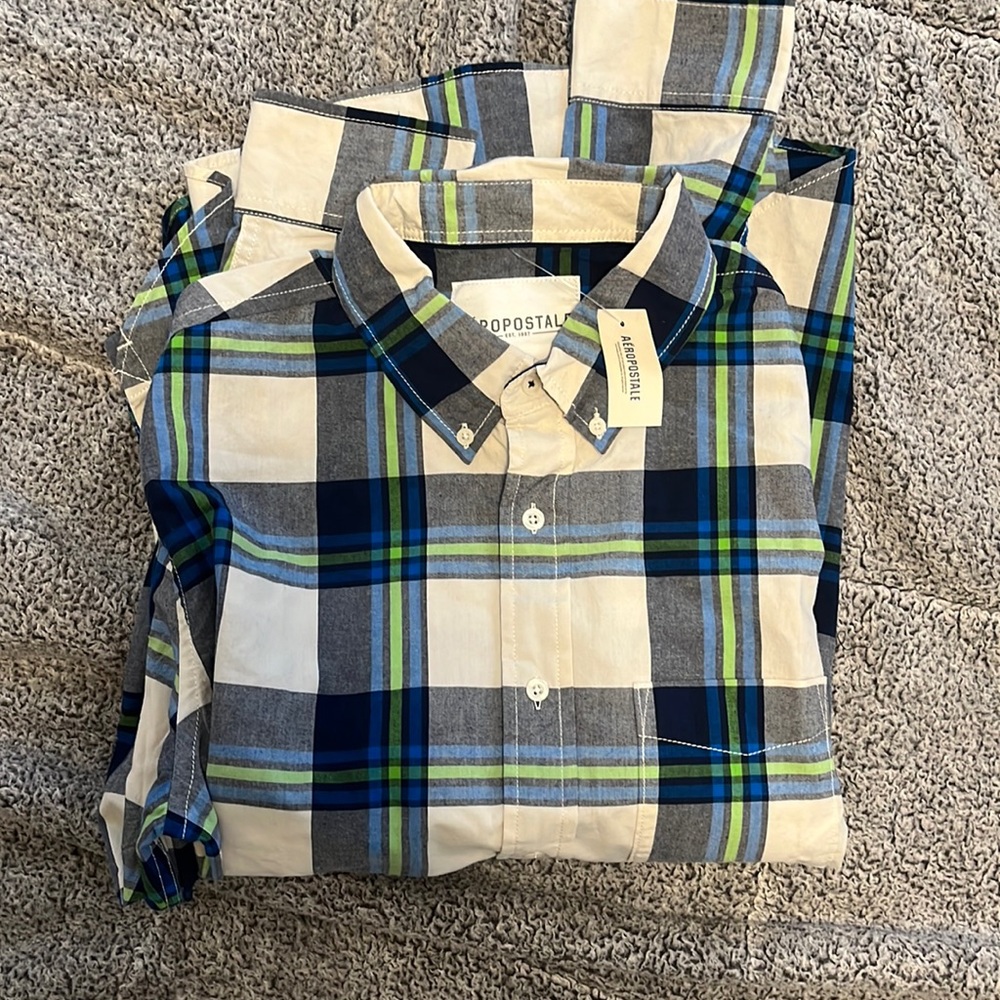 Aeropostale men’s long sleeve button up shirt. NEW WITH TAGS